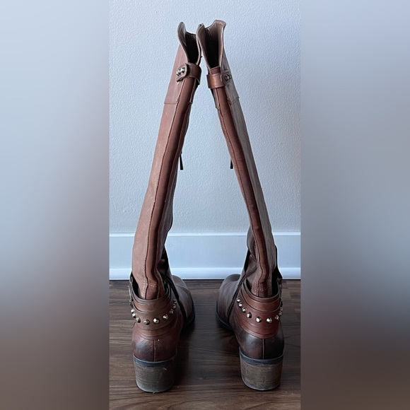 Authentic Vince Camuto Beatrix Brown Leather Knee High Western Boots – 8.5 US